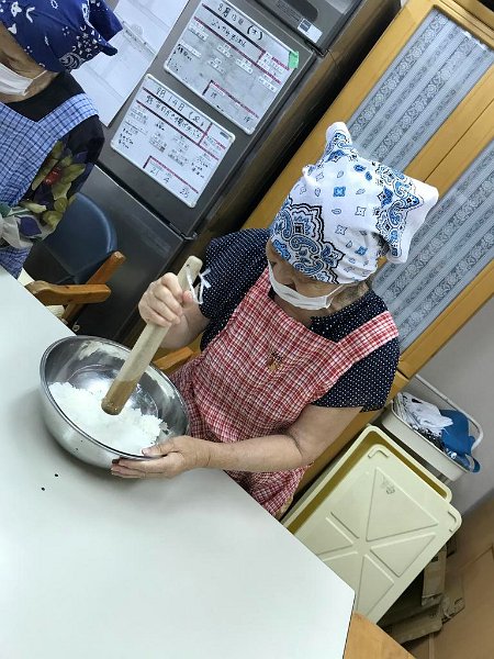 035.jpg